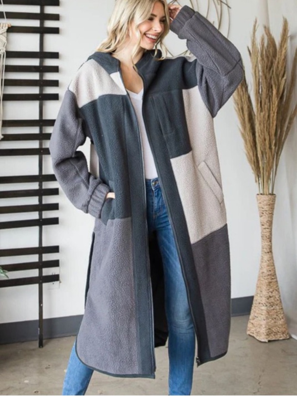Oli & Hali Colorblock Hooded Teddy  Jacket-Size M/L-Oversized